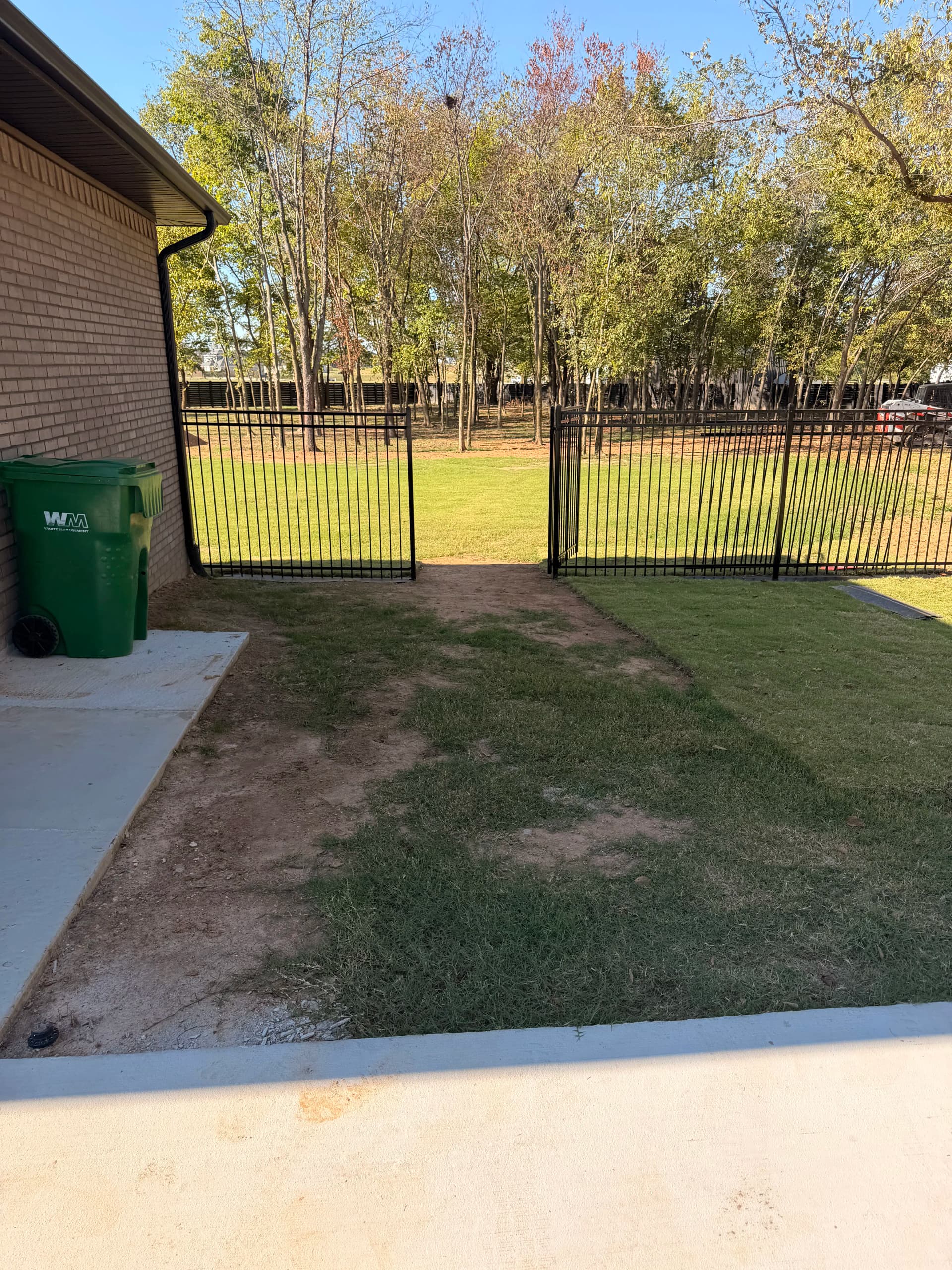 Gallery photos for River Rock Walkway and Gravel Yard Fix That Actually Works: Image #2