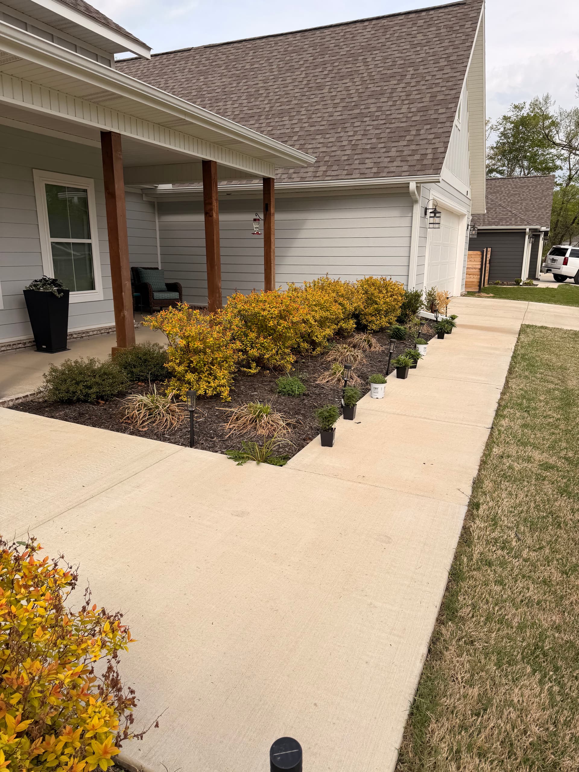 Gallery photos for Chocolate Rock and Fresh Plants Give This Home Serious Curb Appeal: Image #3